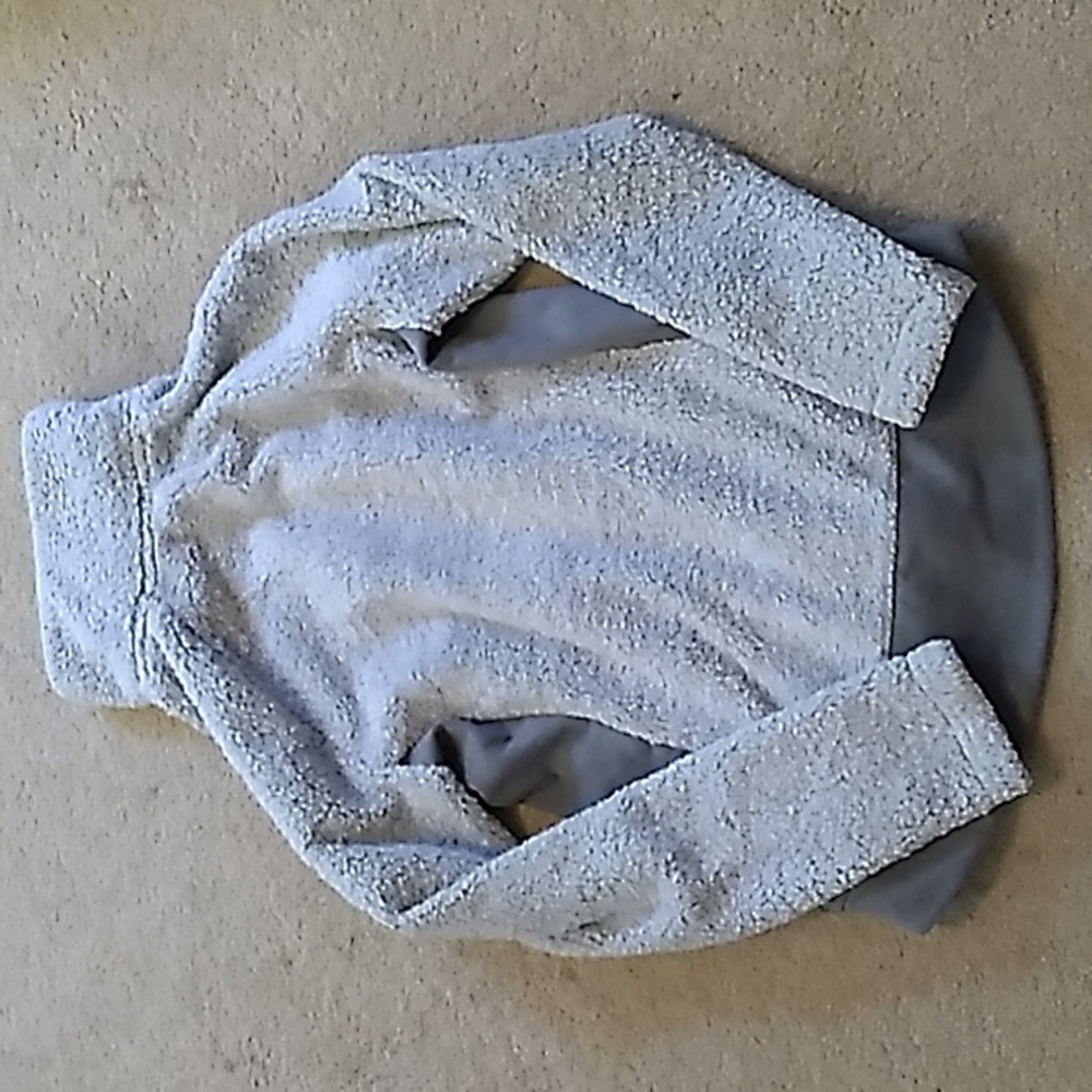 Women's Gray The North Face Fuzzy Jacket, Size S - Picture 7 of 7